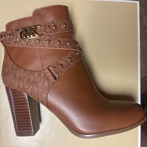 Michael Kors boots